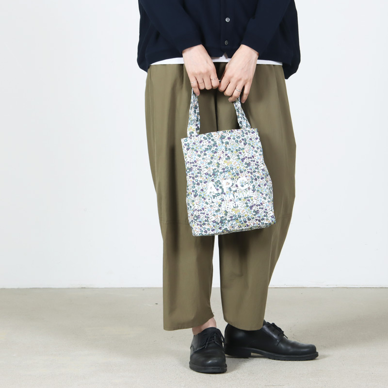 A.P.C.(�����ڡ�����) TOTE LOU RUE MADAME SMALL