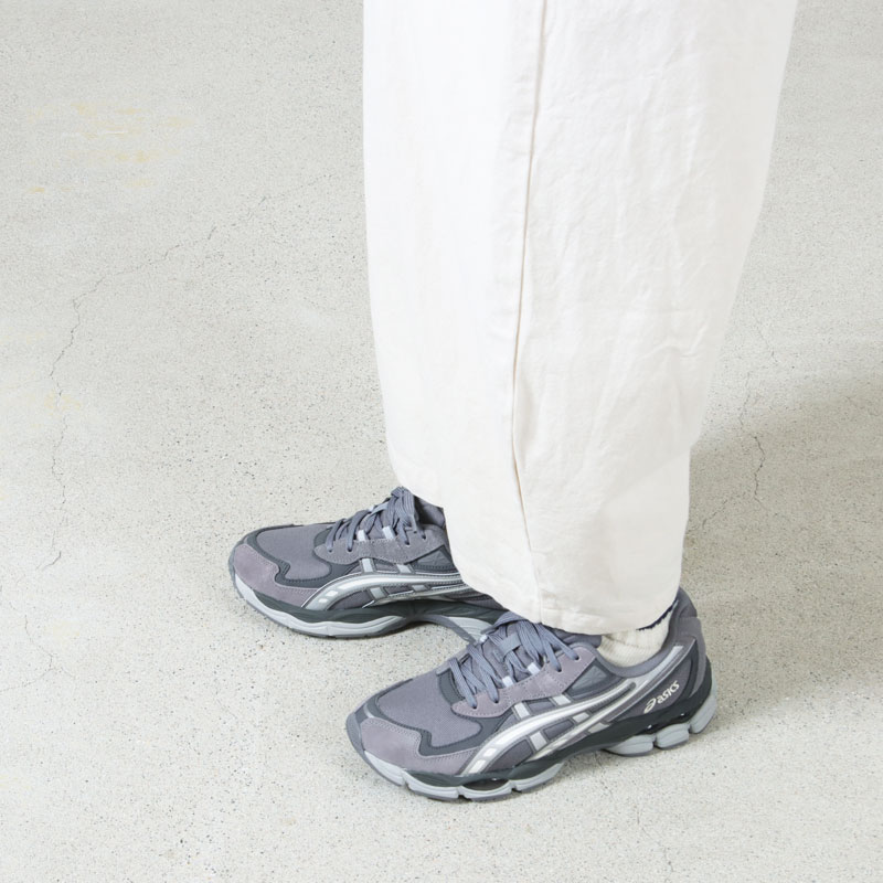 ASICS(å) GEL-NYC 2055