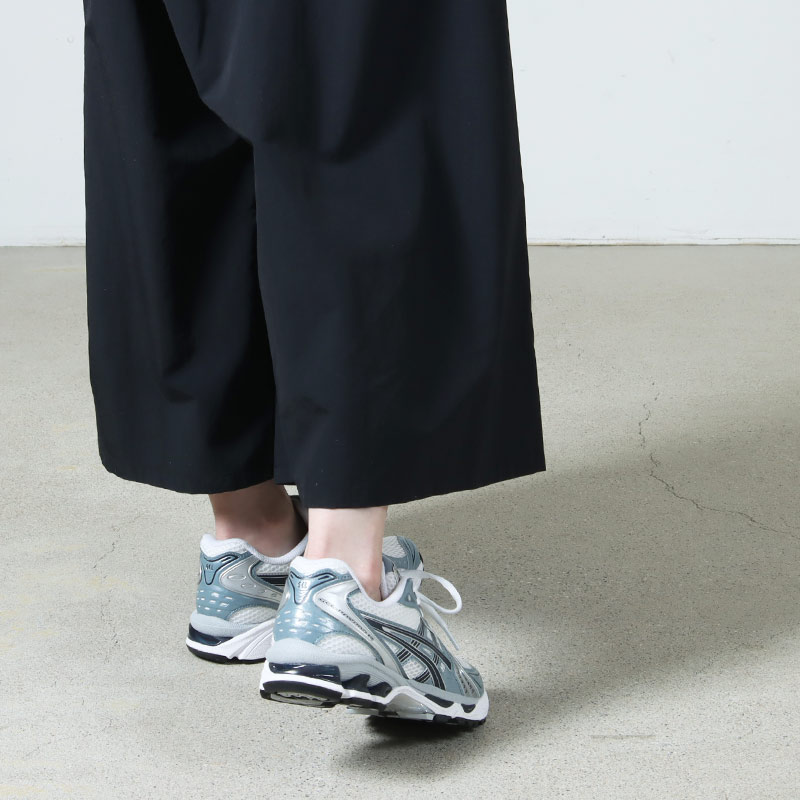 ASICS(å) GEL-KAYANO 14