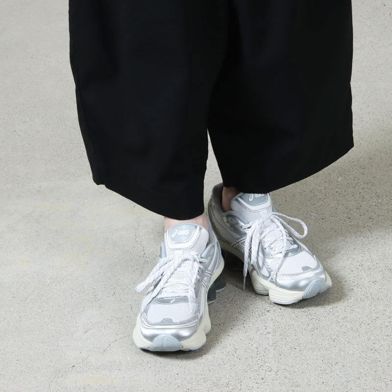 ASICS(å) GEL-KINETIC FLUENT