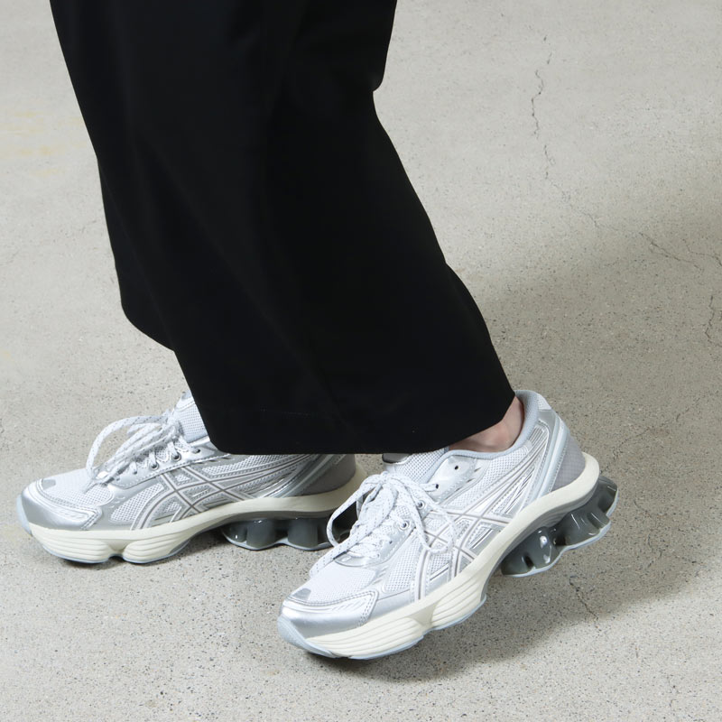 ASICS(å) GEL-KINETIC FLUENT