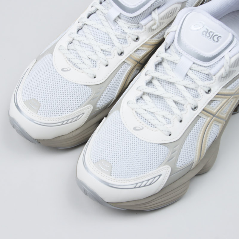 ASICS(å) GEL-KINETIC FLUENT