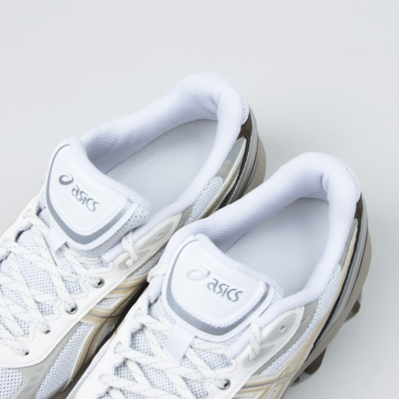 ASICS(å) GEL-KINETIC FLUENT
