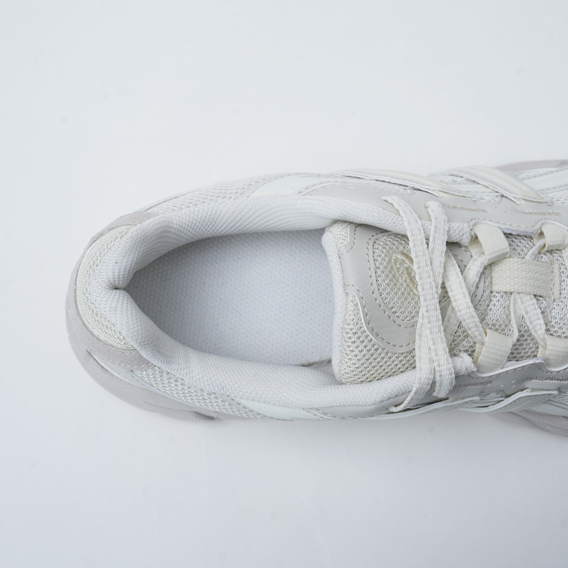 ASICS(å) GEL-SONOMA TR62