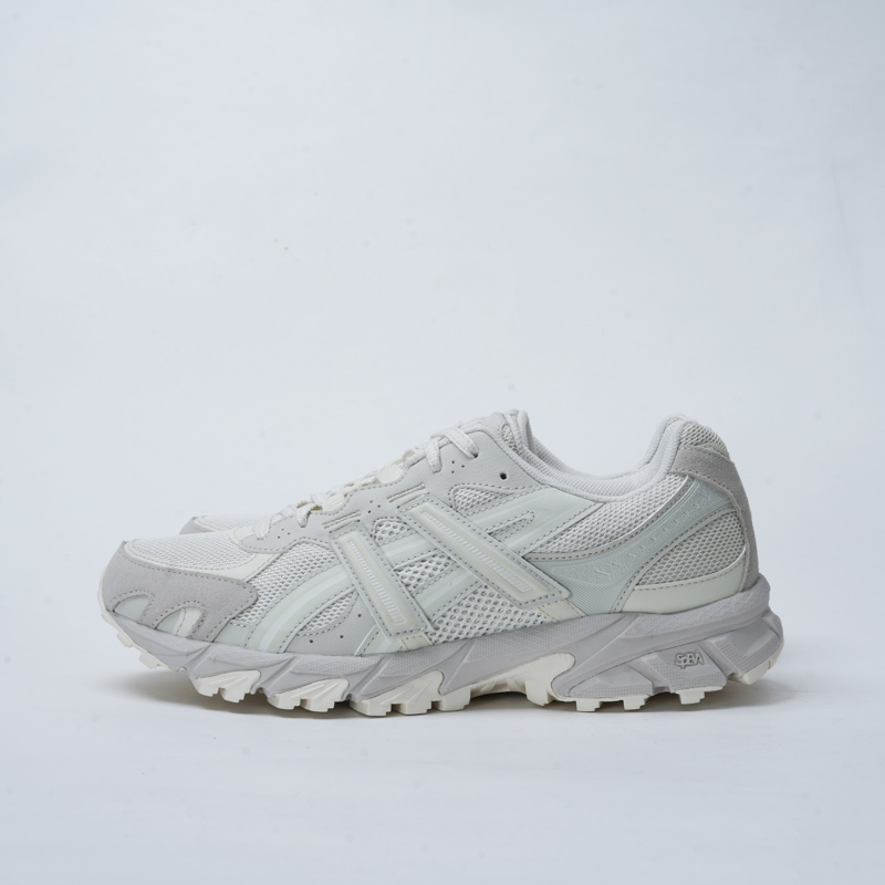 ASICS(å) GEL-SONOMA TR62
