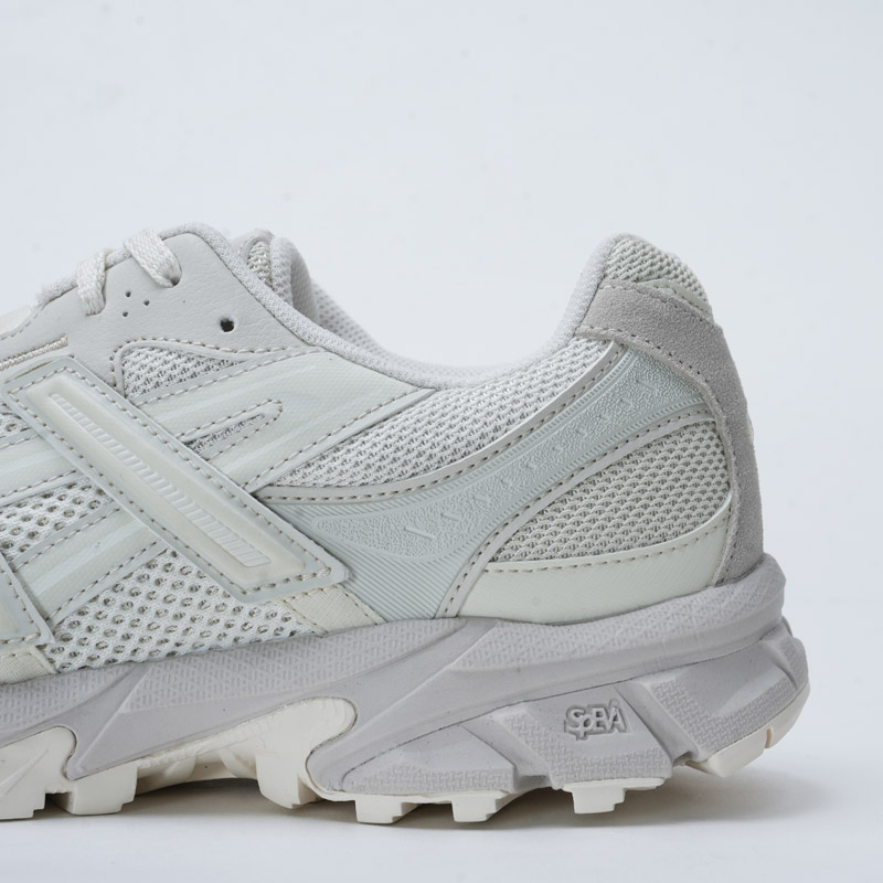 ASICS(å) GEL-SONOMA TR62