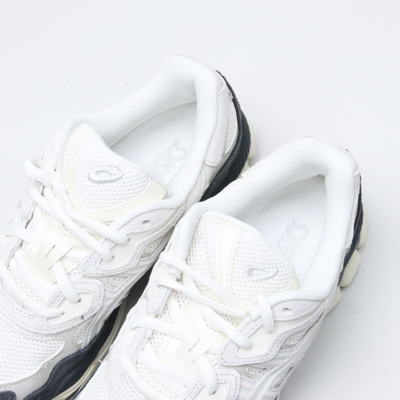 ASICS(å) GEL-NYC