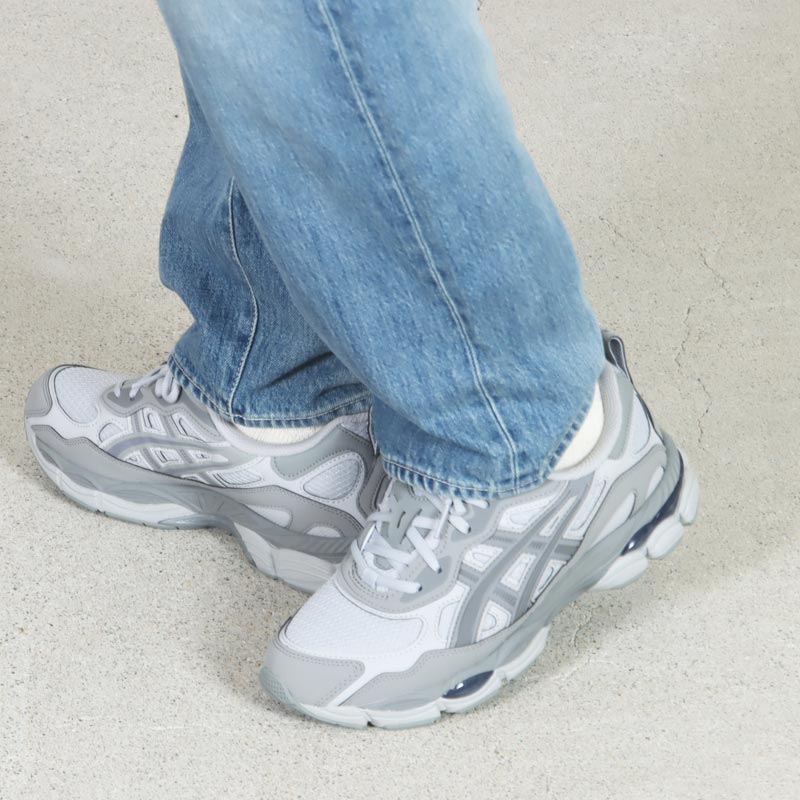 ASICS(å) GEL-NYC RGD