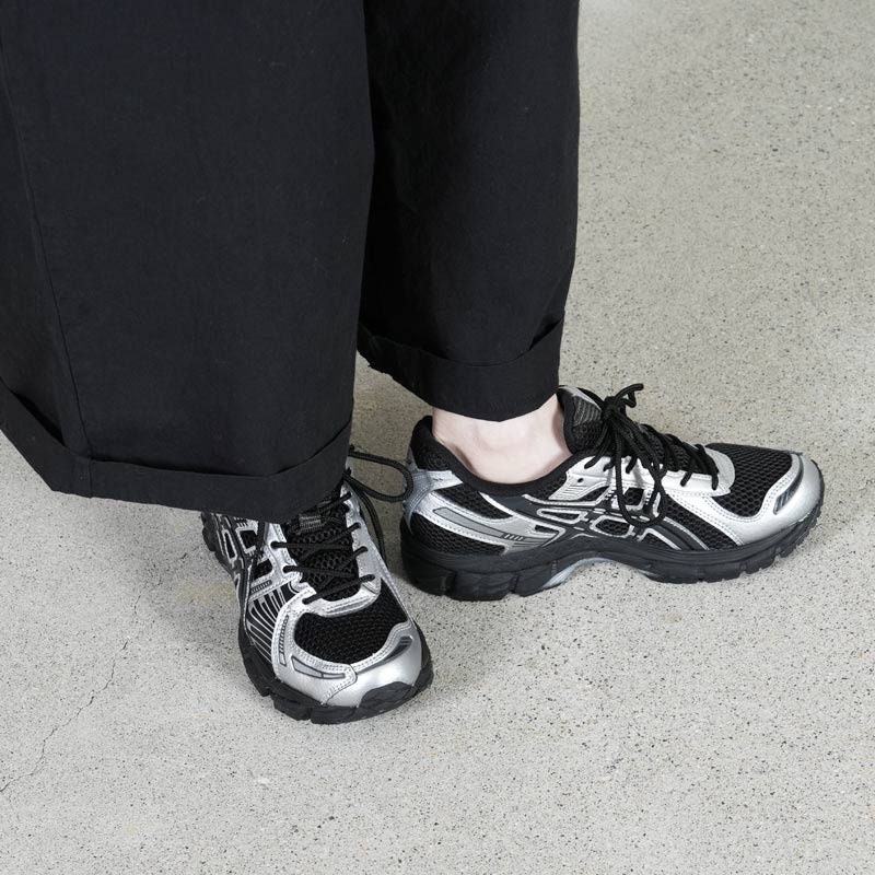 ASICS(å) GEL-KAYANO 12.1