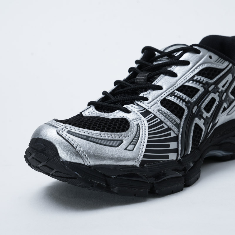 ASICS(å) GEL-KAYANO 12.1