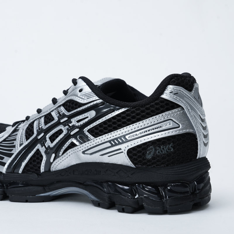 ASICS(å) GEL-KAYANO 12.1