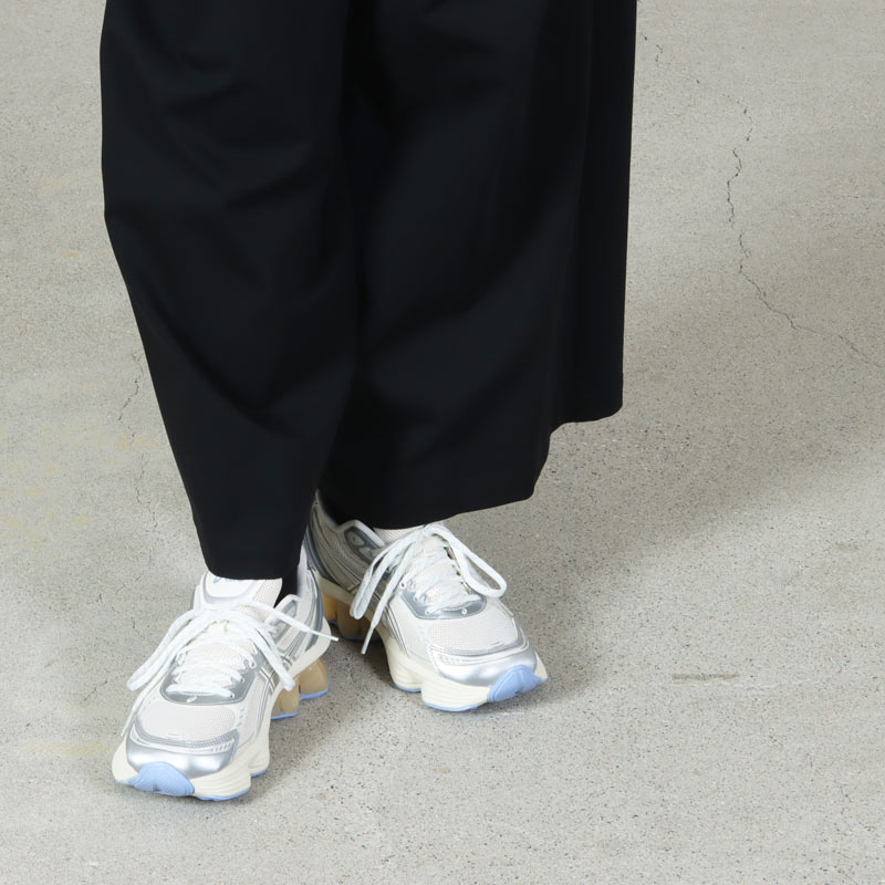 ASICS(�����å���) GEL-KINETIC FLUENT