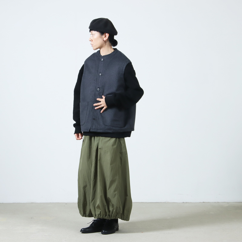 AXESQUIN() NYLON TAFFTA EASY SKIRT