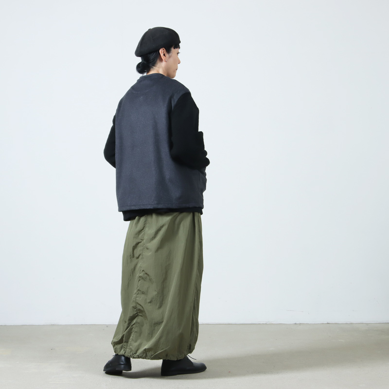 AXESQUIN() NYLON TAFFTA EASY SKIRT