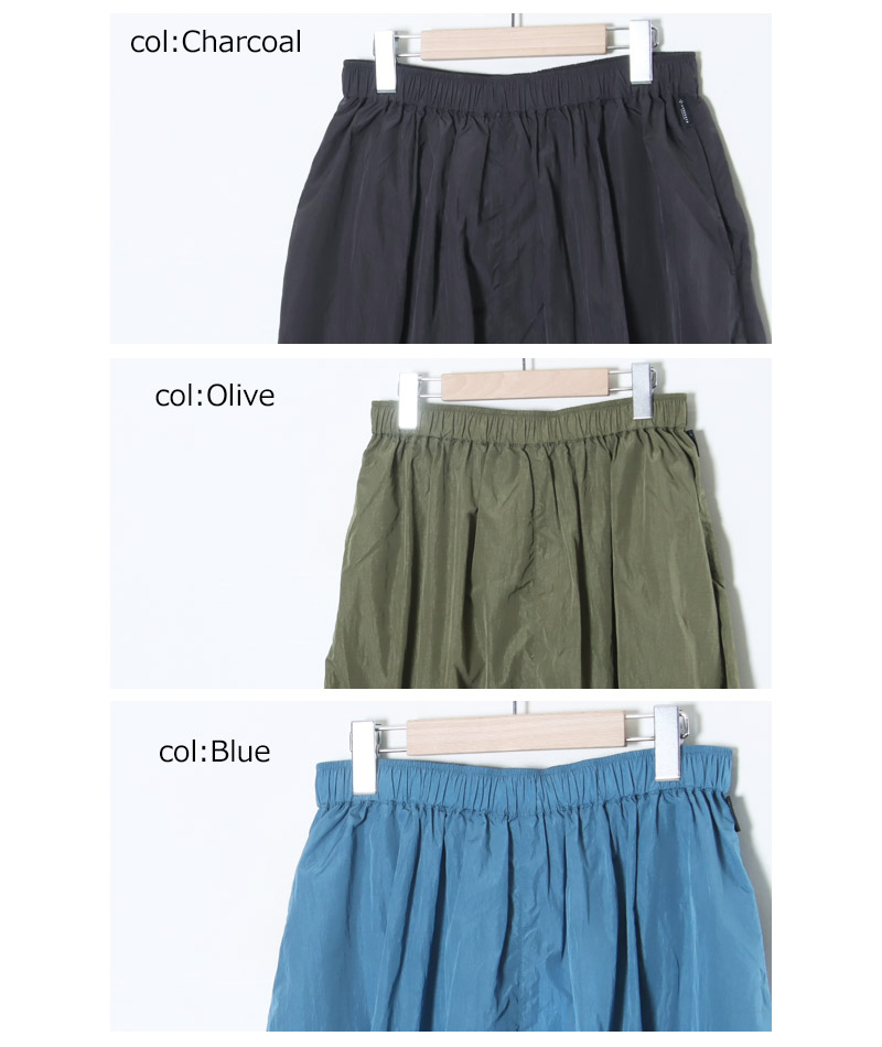 AXESQUIN() NYLON TAFFTA EASY SKIRT