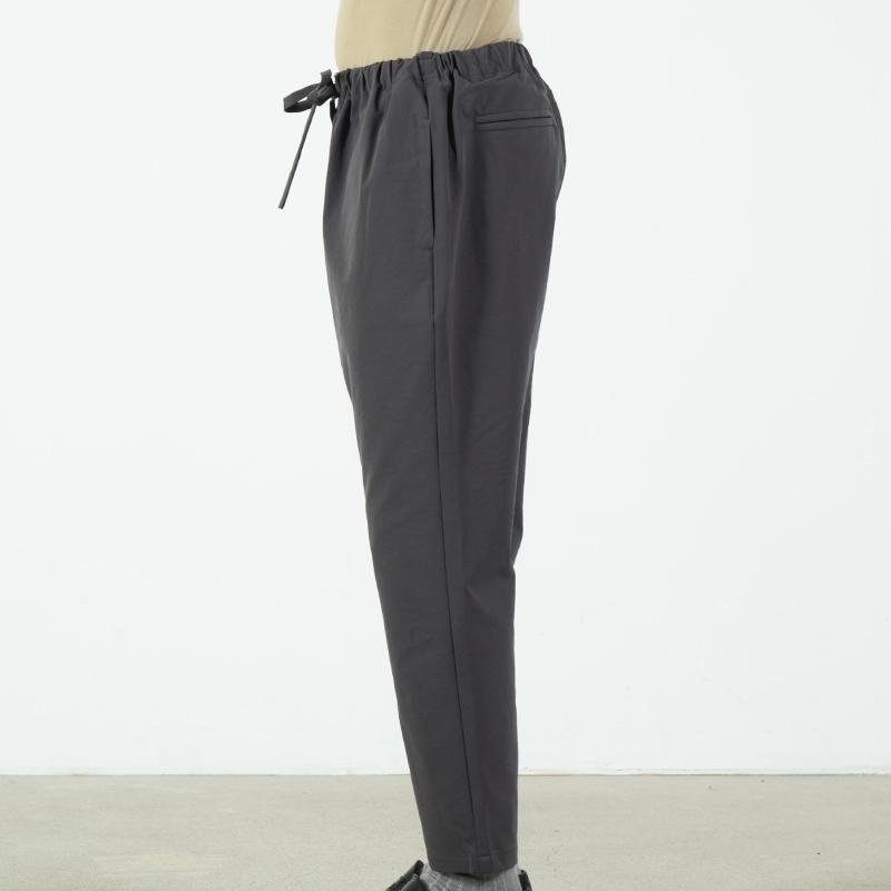 BASISBROEK(�С������֥�å�) BRAVON