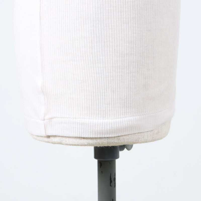 BATONER(Хȥʡ) MELTY RIB HIGH NECK LONG SLEEVE T-SHIRT