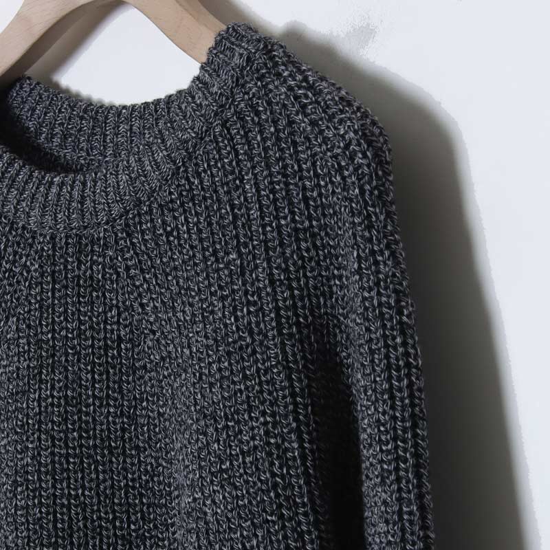 BATONER(Хȥʡ) SIGNATURE CREW NECK
