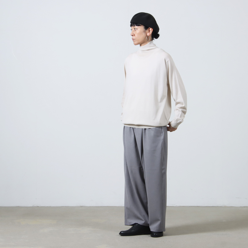 BATONER(Хȥʡ) SUPERIOR MERINO TURTLE NECK
