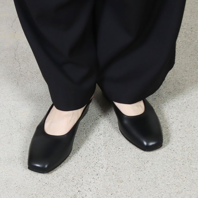 BEAUTIFUL SHOES(�ӥ塼�ƥ��ե륷�塼��) SQUARE MULE