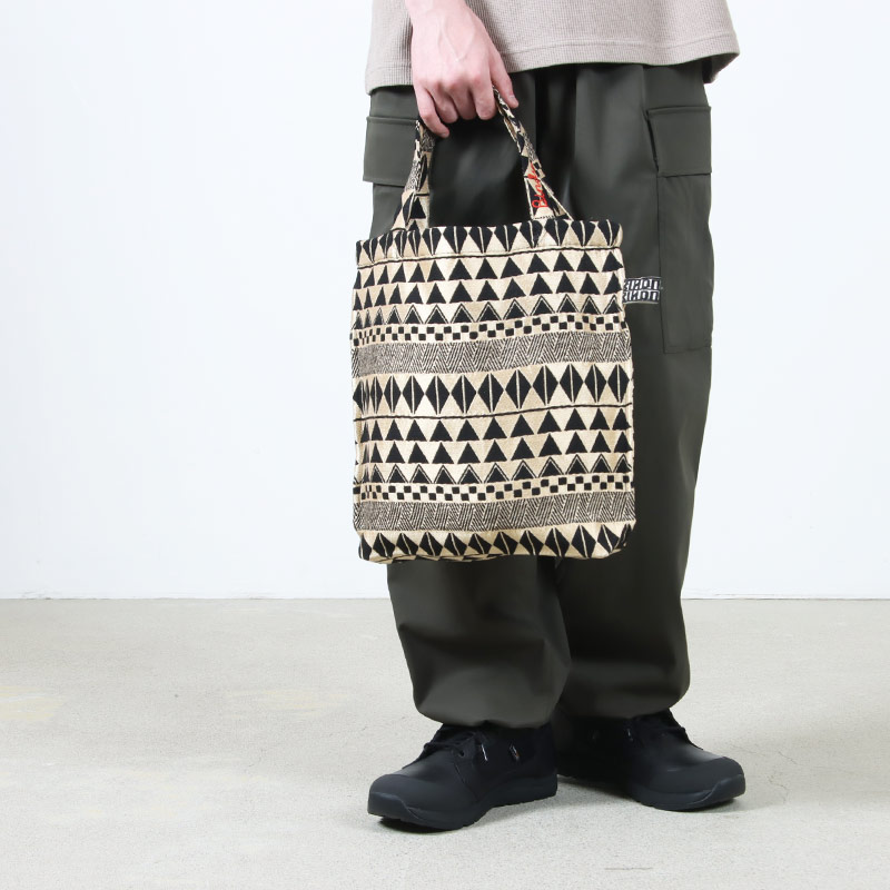 BINDU(ӥɥ) Polyester / Tribal Jacquard Reverse Tote Bag 