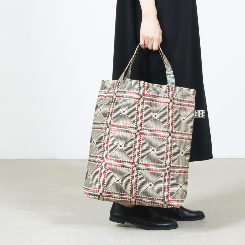 BINDU(�ӥ�ɥ���) Crochet Jacquard Tote Bag