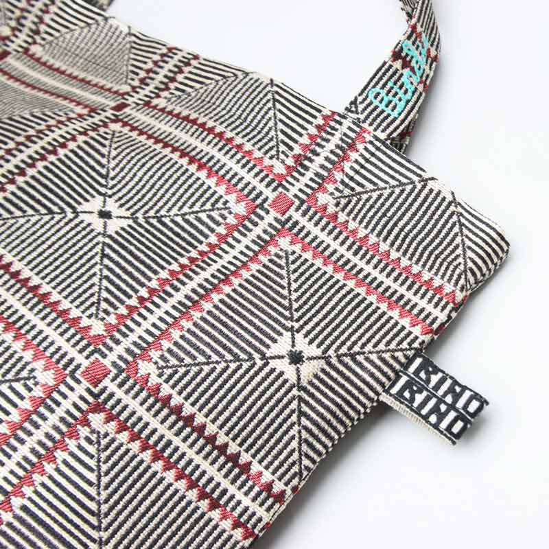 BINDU(�ӥ�ɥ���) Crochet Jacquard Tote Bag