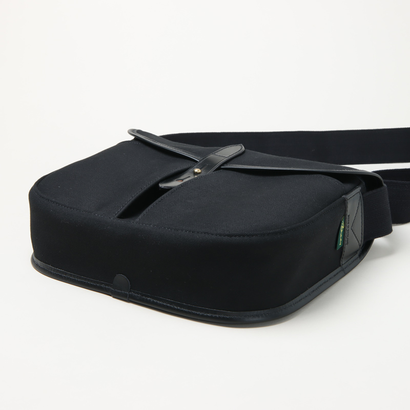 Brady(�֥�ǥ�) STOUR ���������Хå�