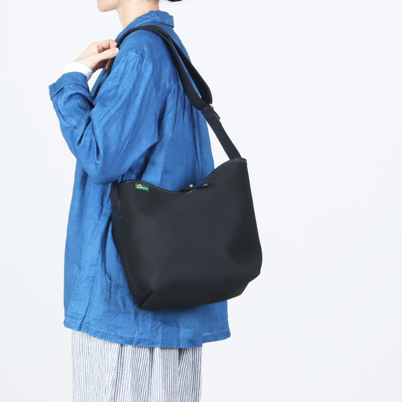 Brady(�֥�ǥ�) ASHDOWN MEDIUM ���������Хå� 