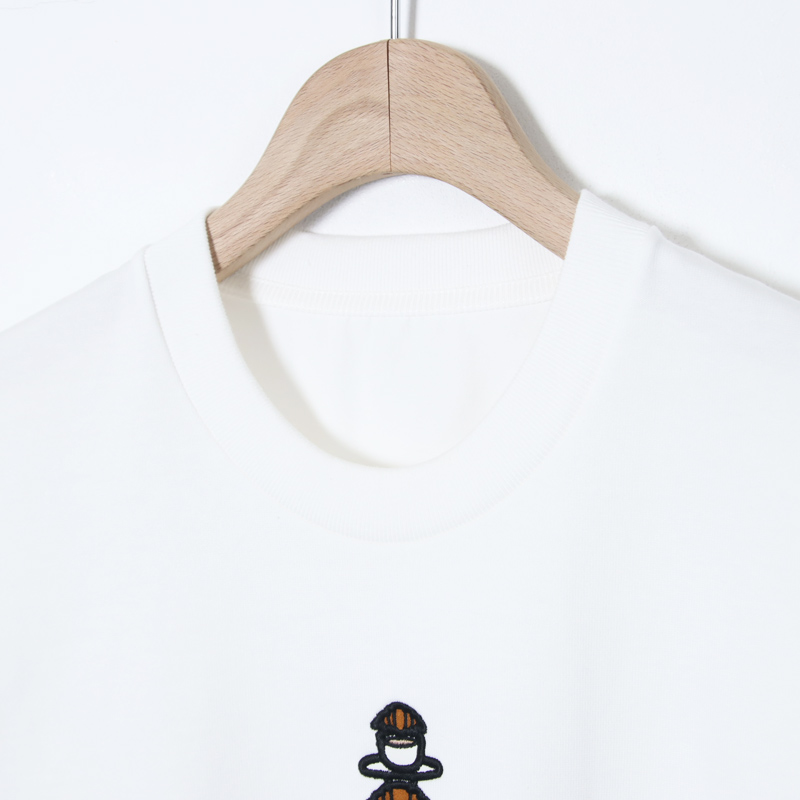 BRU NA BOINNE(�֥롼�ʥܥ���) Souvenir T-shirts Paris