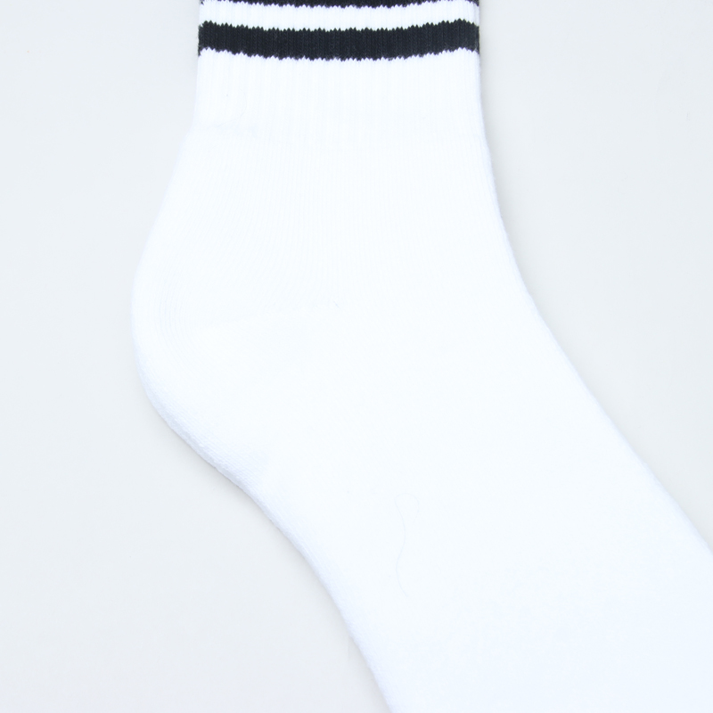BRU NA BOINNE(֥롼ʥܥ) Skater Socks Kaiju