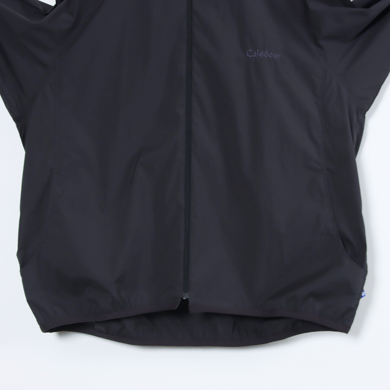 Caledoor(����ɥ���) Lightweight Packable Hooded Zip Blouson