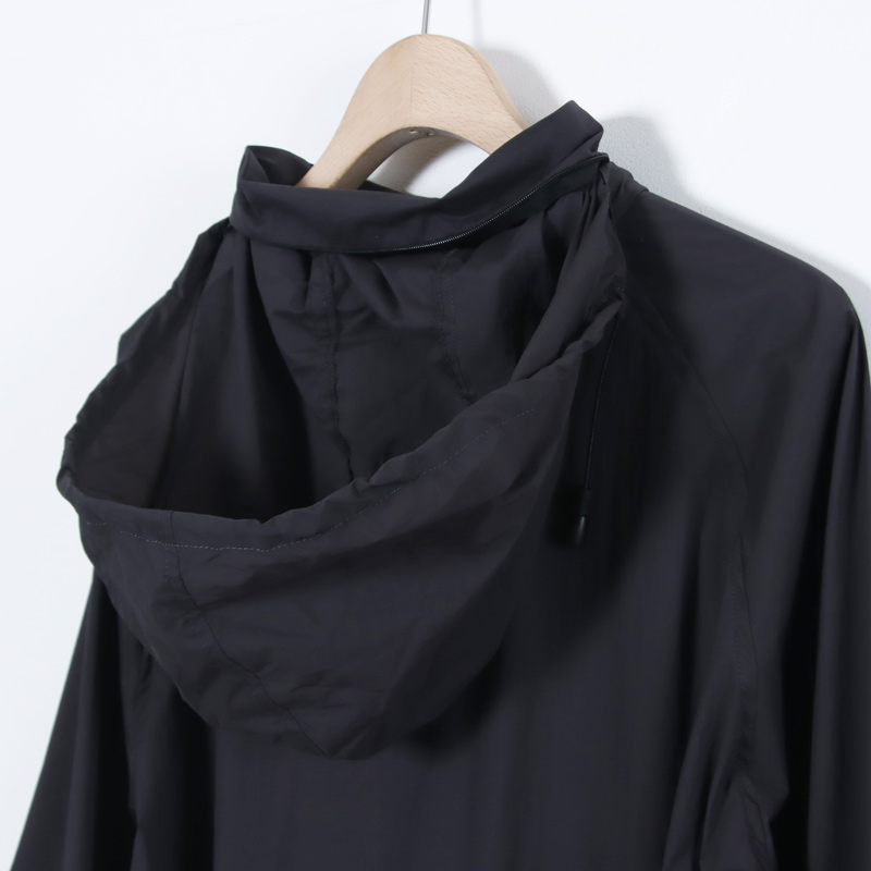 Caledoor(����ɥ���) Lightweight Packable Hooded Zip Blouson