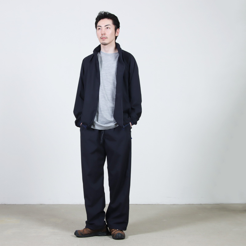 Caledoor(����ɥ���) Lightweight Packable Hooded Zip Blouson