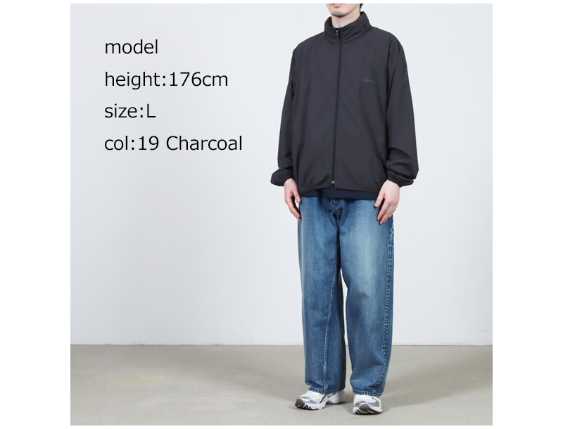 Caledoor(����ɥ���) Lightweight Packable Hooded Zip Blouson