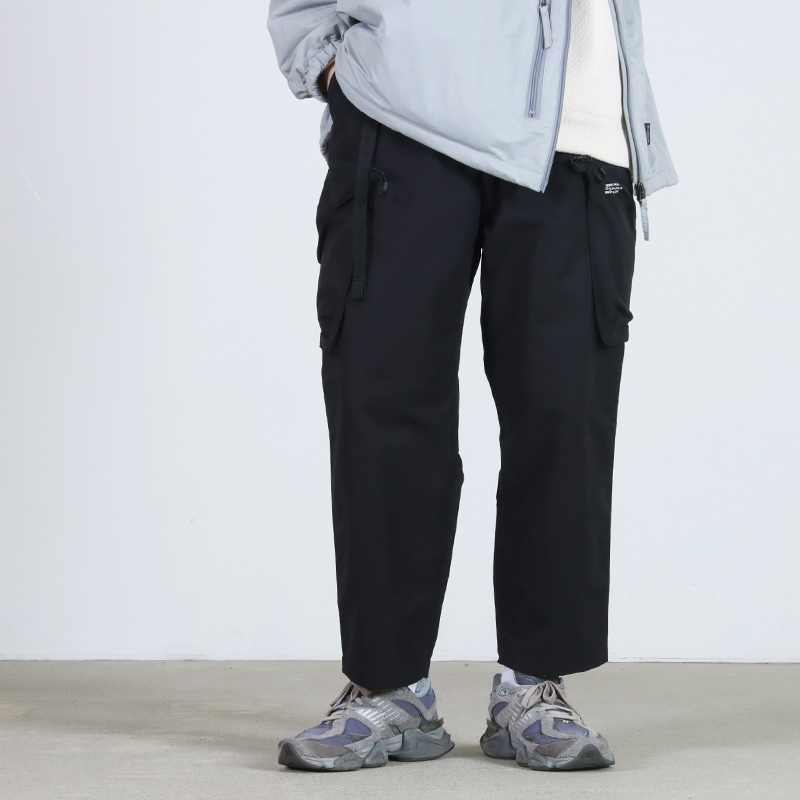 COMFY OUTDOOR GARMENT(コムフィアウトドアガーメント) WEIRD PANTS
