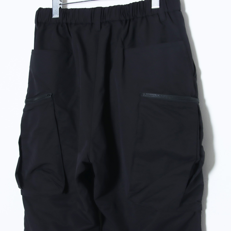 COMFY OUTDOOR GARMENT(コムフィアウトドアガーメント) WEIRD PANTS