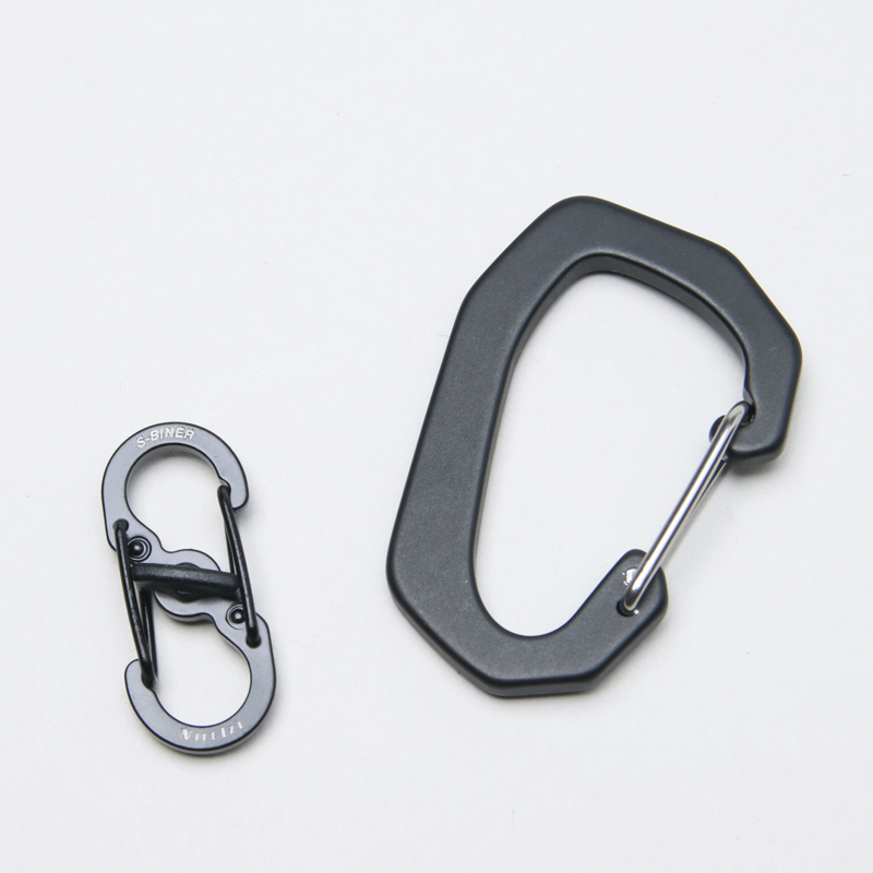 COMFY OUTDOOR GARMENT(����ե������ȥɥ���������) CMF CARABINER