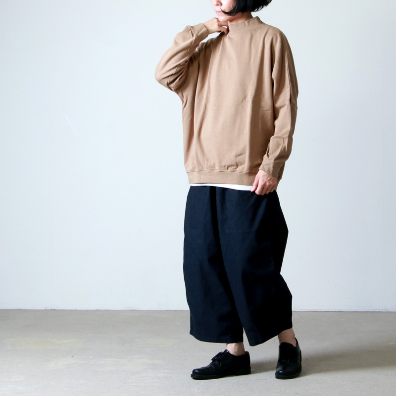 Commencement(󥹥) High neck wide L/S Tee