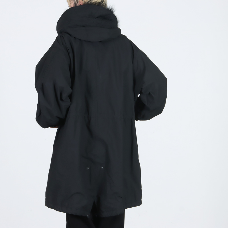 COMOLI(コモリ) コットンナイロン ミリタリーフーデッドコート