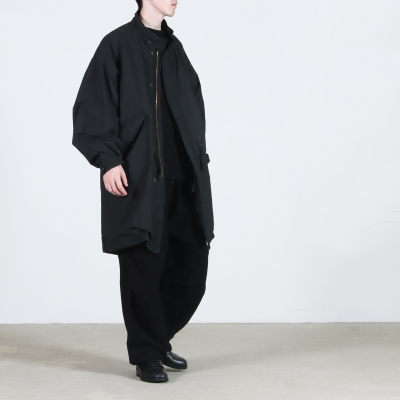 COMOLI(コモリ) コットンナイロン ミリタリーフーデッドコート