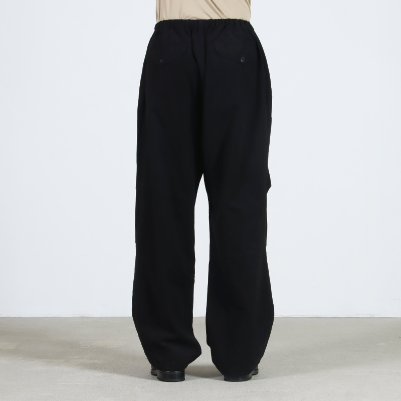 COMOLI(コモリ) モールスキン ニータックパンツ