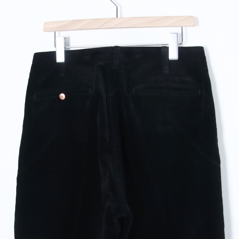 COMOLI(コモリ) コーデュロイ ワークパンツ