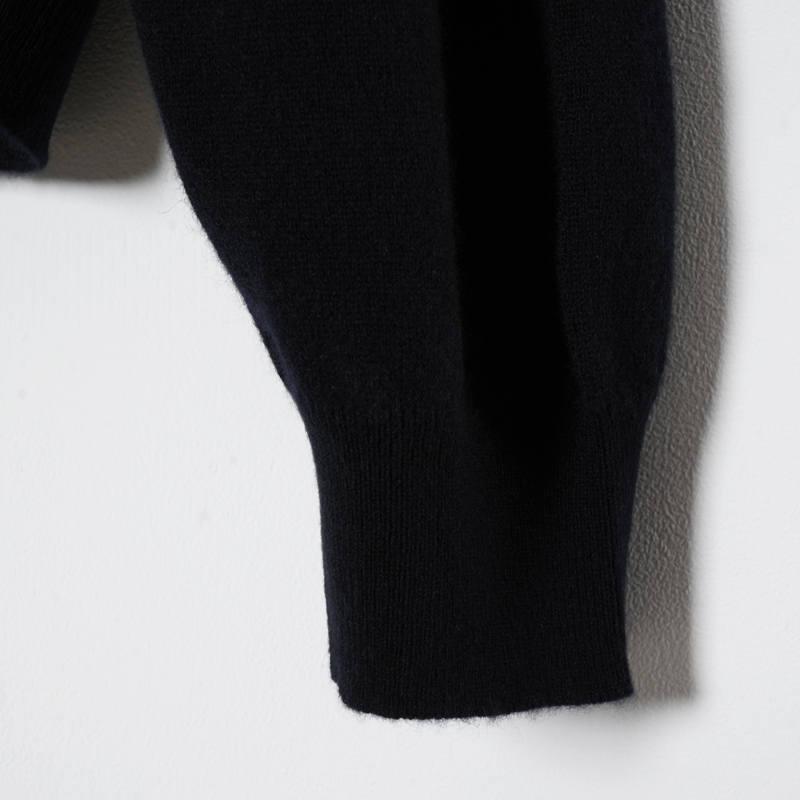 COMOLI(�����) SCOTT&CHARTERS���� ���롼�ͥå��˥å�