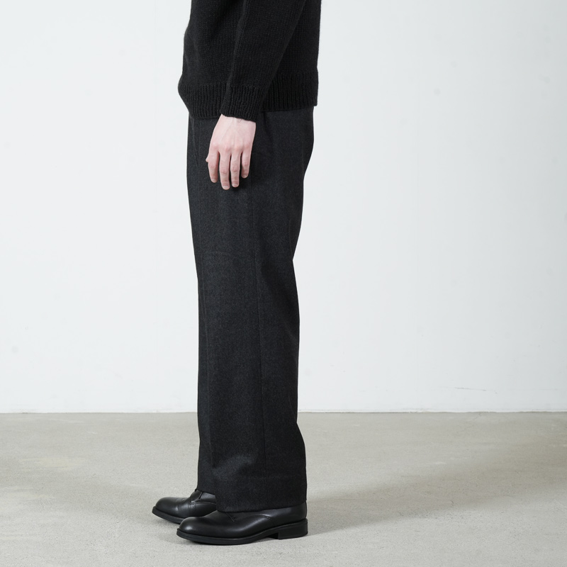 COMOLI (コモリ) ウールフラノ パンツ