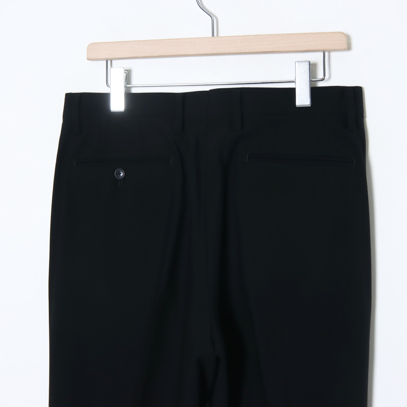 COMOLI(コモリ) ブラックフォーマル スーツ