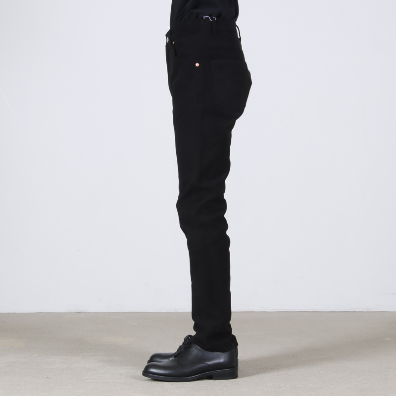COMOLI (コモリ) モールスキン 5Pパンツ