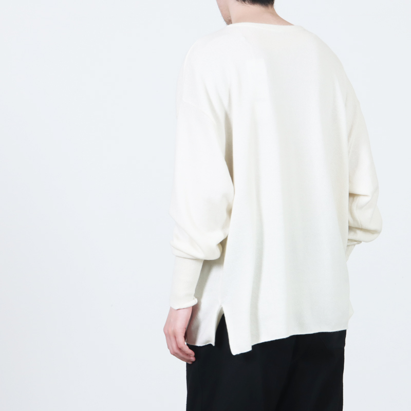 COMOLI(�����) �����ߥ��»� �����˥å�