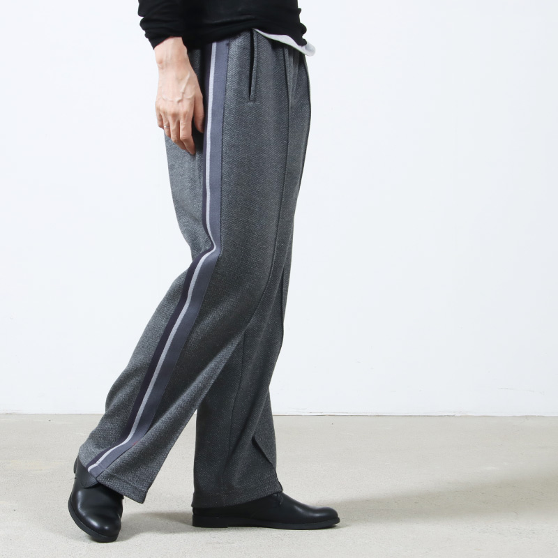 COOHEM(إ) KNIT SIDELINE HERRINGBONE TRACK PANTS WOMENS