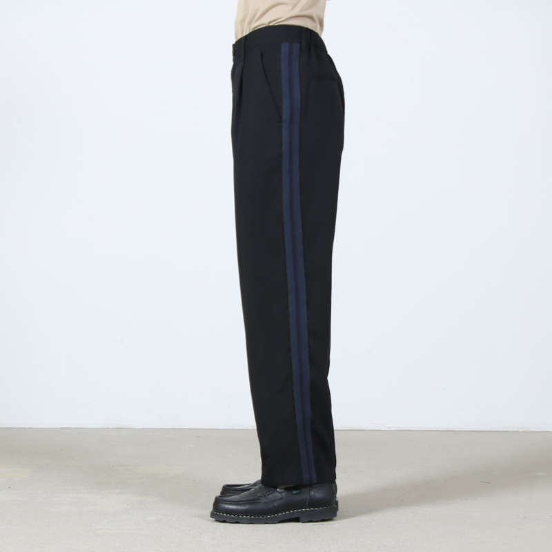 COOHEM(�����إ�) KNIT SIDELINE P/T